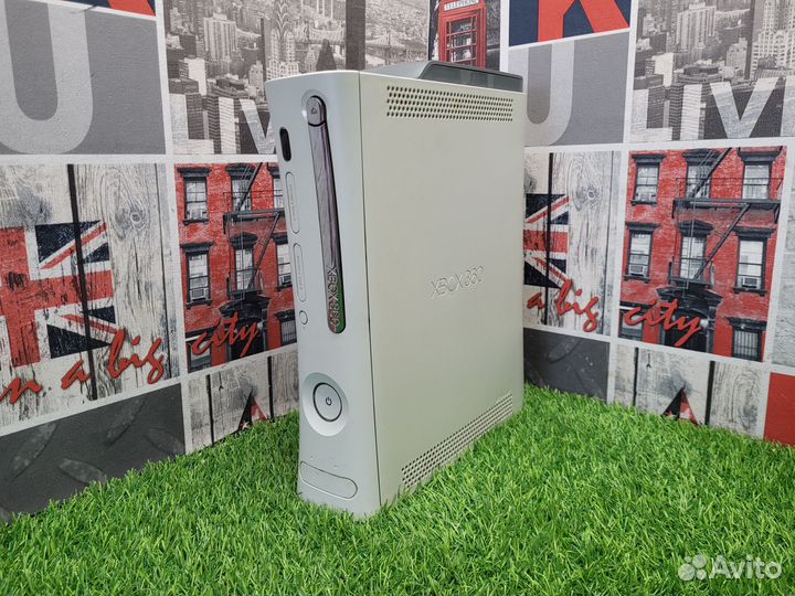 Microsoft Xbox 360 Arcade 60GB Покупка/Продажа