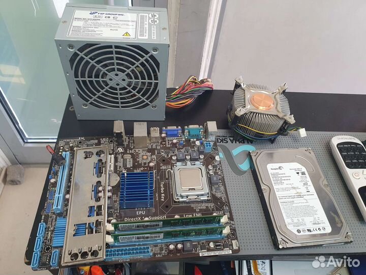 Материнская плата,комплектующие