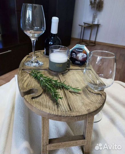 Винный столик