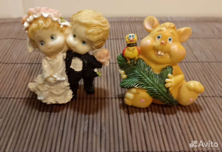 Статуэтки, сувениры