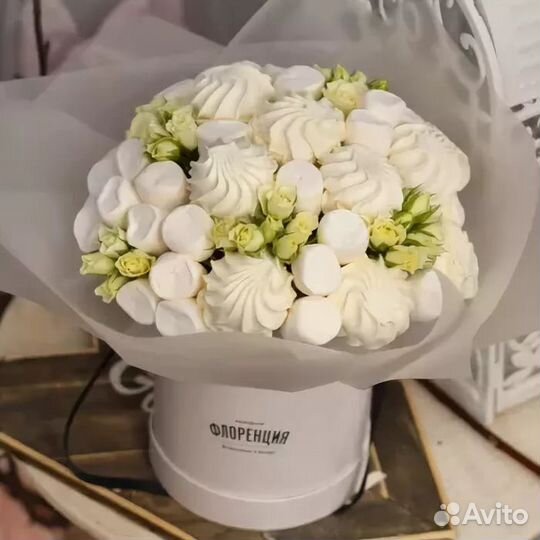 Сладкие букеты из конфет