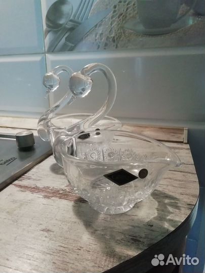 Хрустальные лебеди