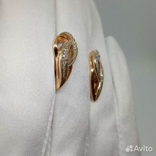Золотые серьги с фианитом