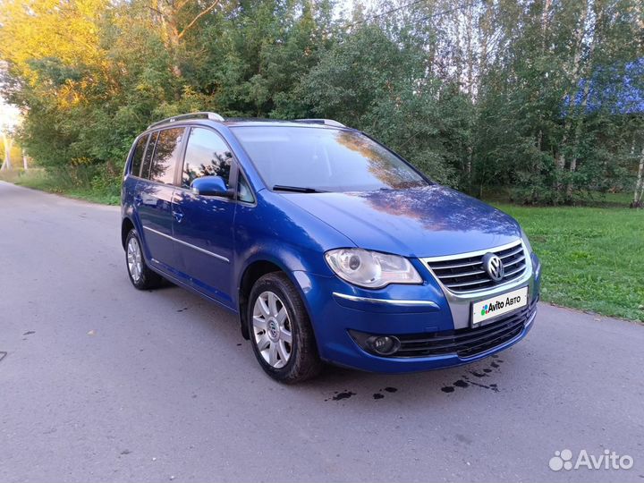 Volkswagen Touran 2.0 МТ, 2007, 318 300 км