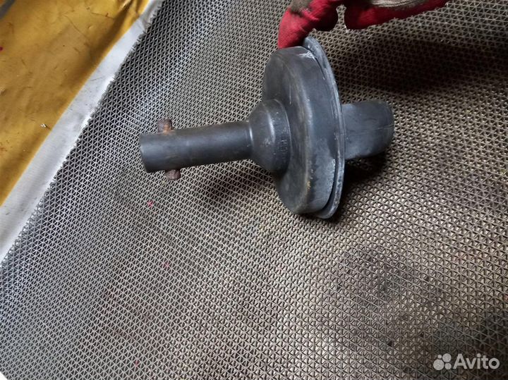 Крепление запасного колеса mercedes-benz M-class