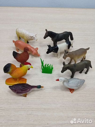 Набор игрушечных фигурок Ферма 90х годов