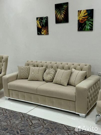 Диван прямой на кухню с креслами