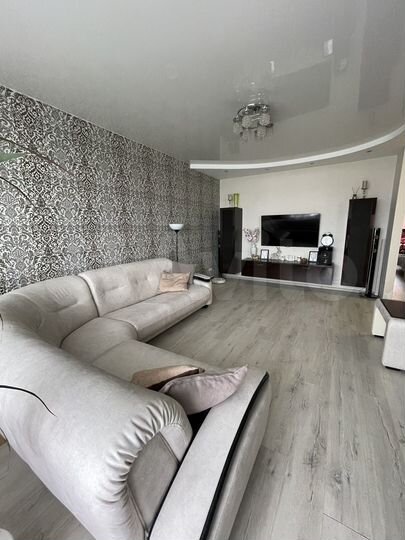 3-к. квартира, 79 м², 5/9 эт.