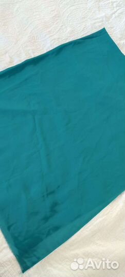 Отрез ткани шифон изумрудный цвет