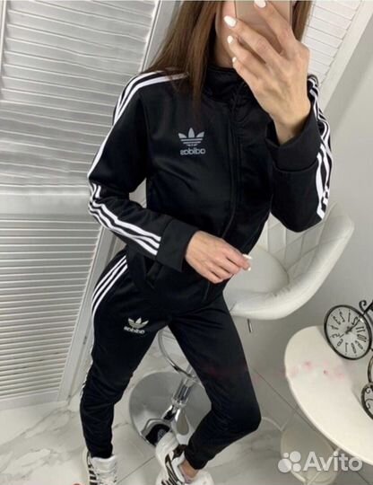Спортивный костюм Adidas