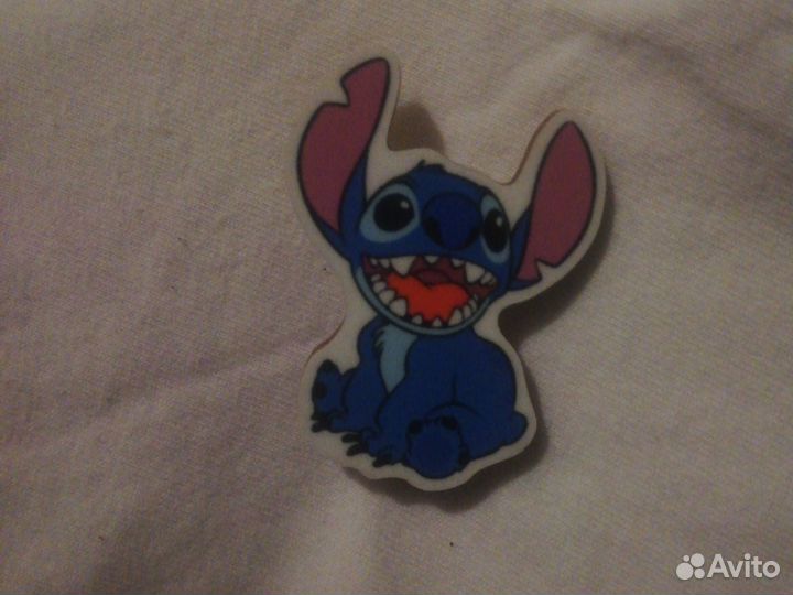 Значок стич сам деревянный 100 ру