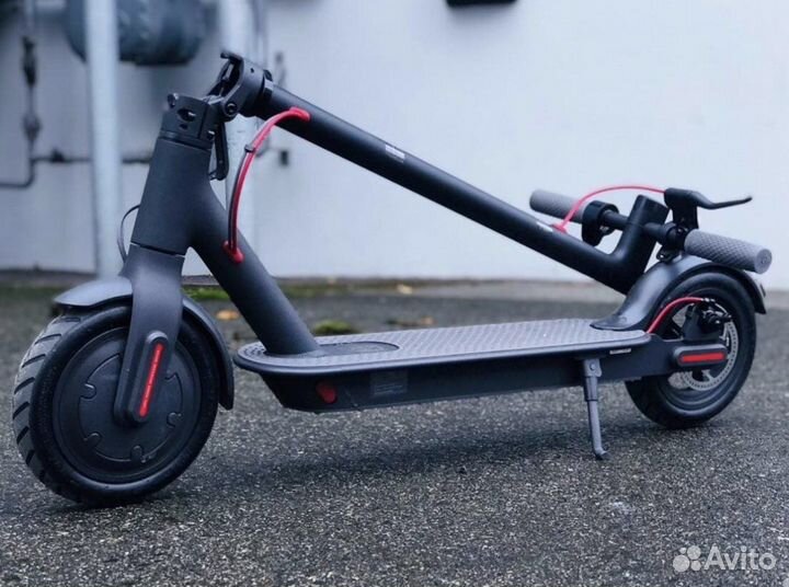 Электросамокат Xiaomi M365 Pro