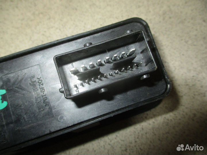 Блок управления стеклоподъемниками Peugeot 308