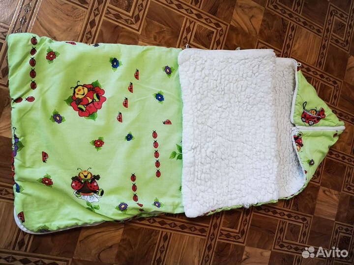 Зимний конверт в прогулочную коляску