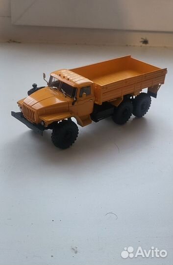 Модель Урал 4320 1:43