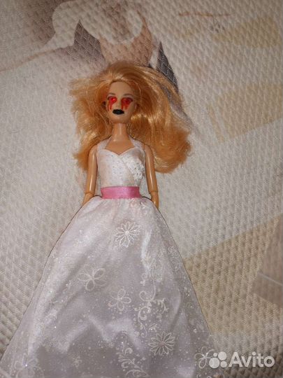 Кукла барби