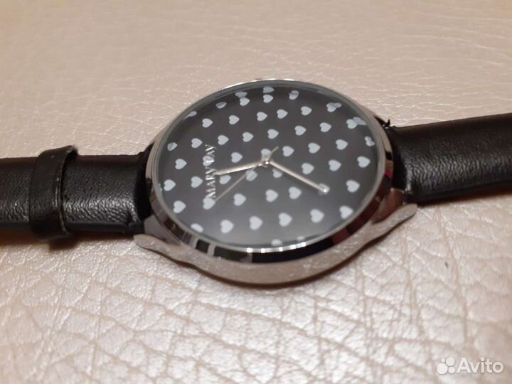 Часы Mary Kay