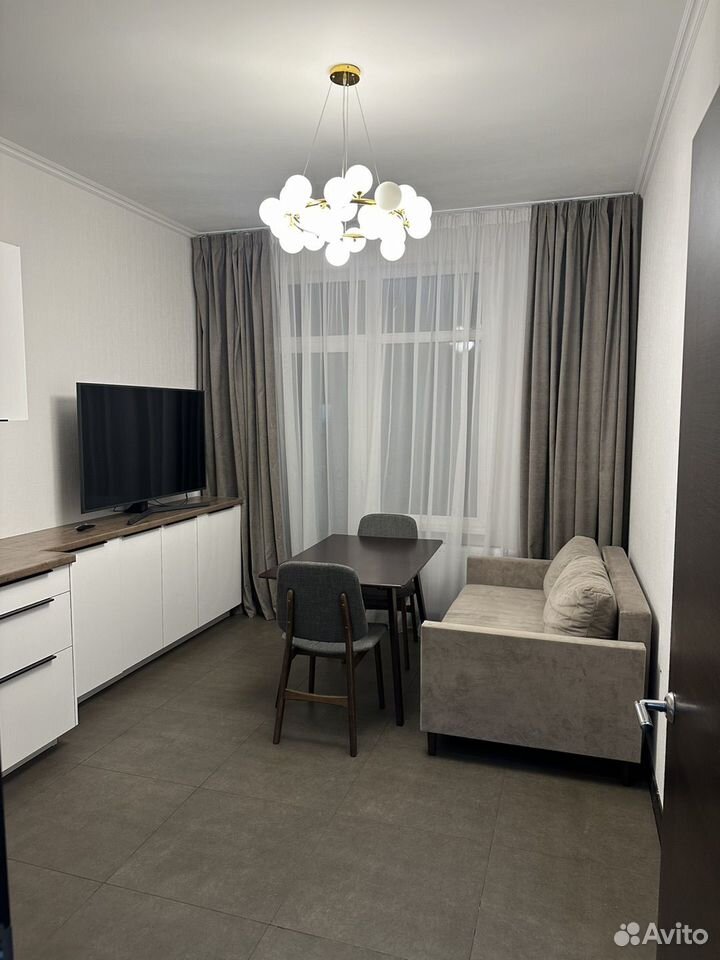 1-комнатная квартира в аренду, Москва, ул. Маргелова, 3к1 — 99 000 ₽/мес