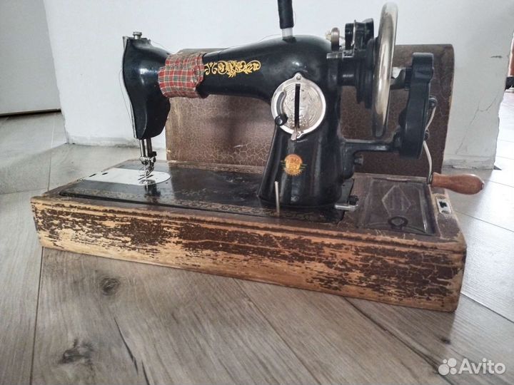 Швейная машинка