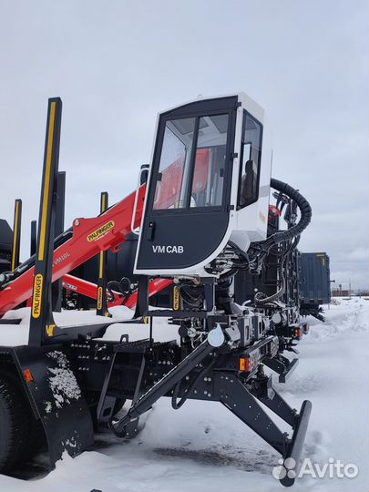 Shacman (Shaanxi) SX32586T384 с КМУ, 2023