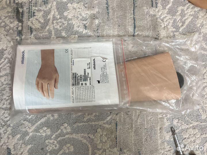 Перчатка на протез руки правая