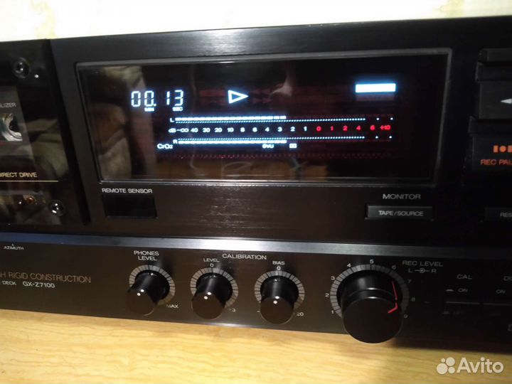 Кассетная дека A&D GX-Z7100