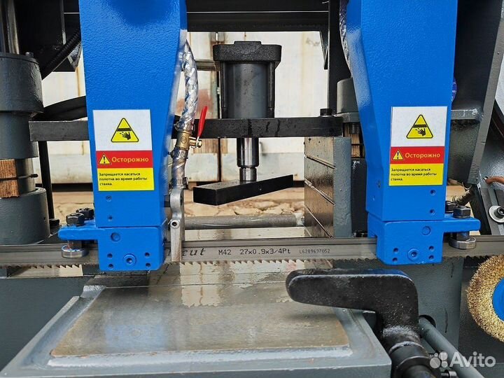 Ленточнопильный станок MetalTec BS 300 CH