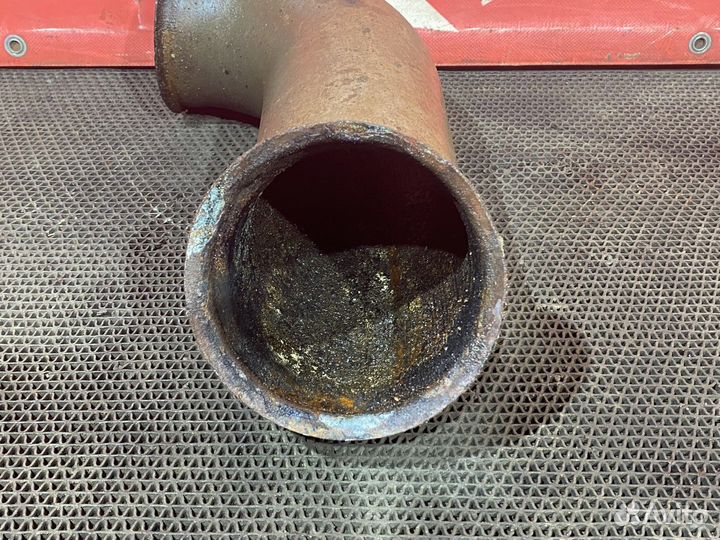 Приемная труба глушителя