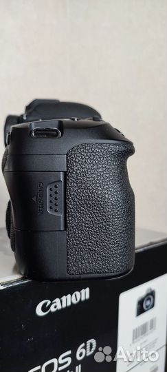Зеркальный фотоаппарат canon 6d mark ii