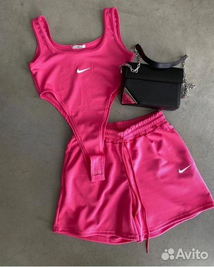 Трикотажный костюм женский 42