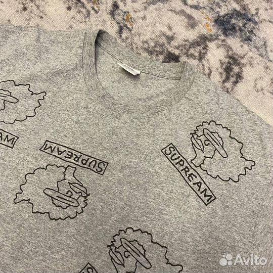 Футболка supreme