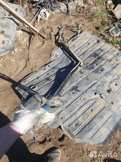 Заливная горловина Honda Civic 5D