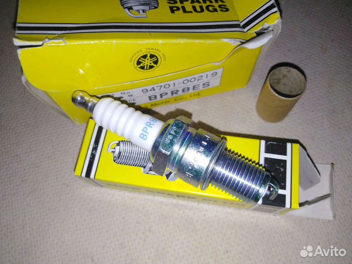 Японская оригинальная свеча br8es bpr8es Yamaha GP