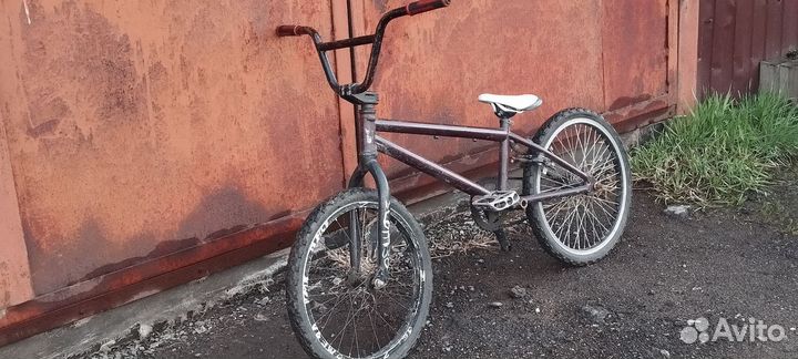 Трюковой велосипед бмх