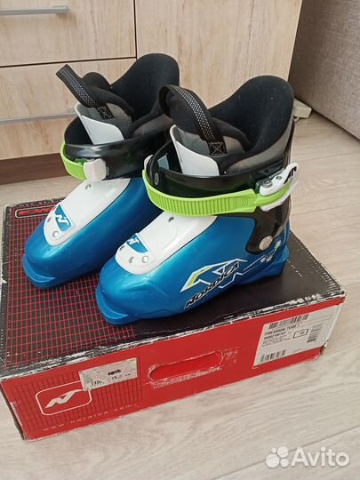Горнолыжные ботинки детские 18.5