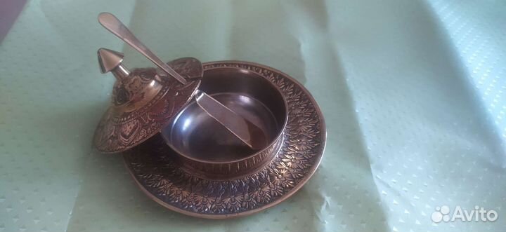 Икорница мельхиор