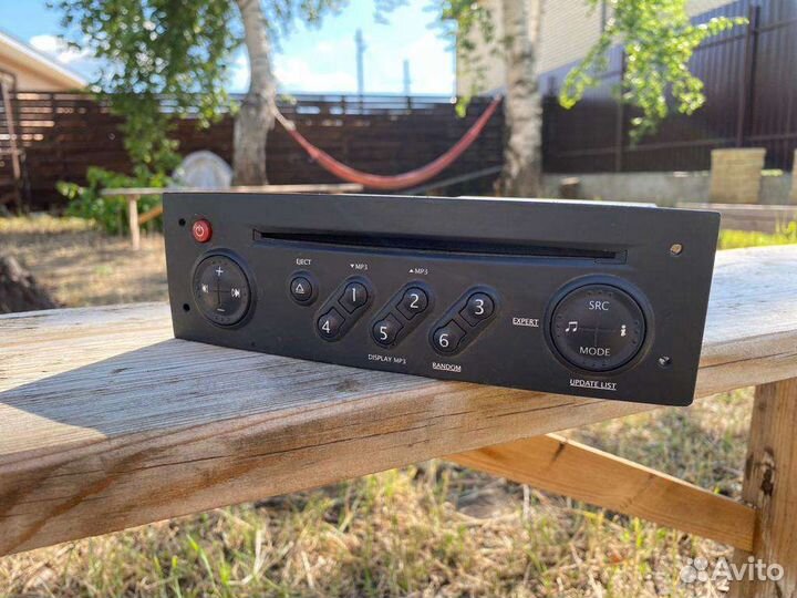 Штатная магнитола для renault megane 2