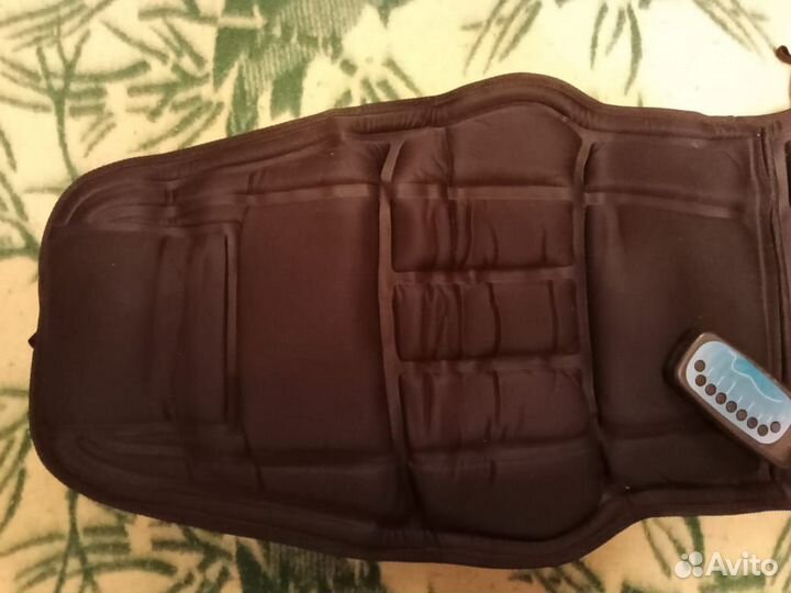 Массажная накидка на автомобильное сидение