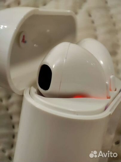 Беспроводные наушники