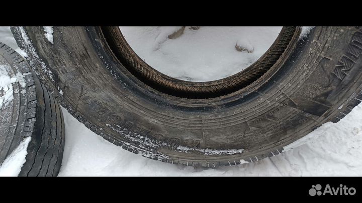 Грузовая резина R16