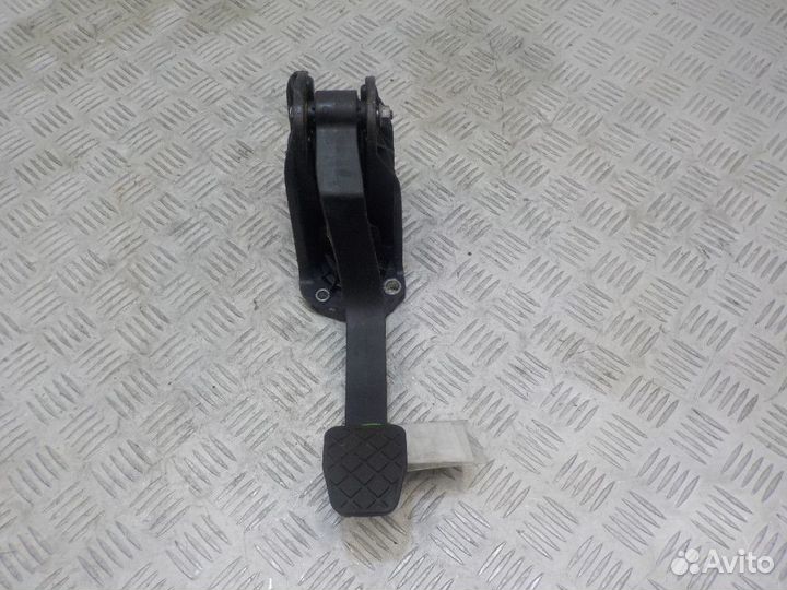 Педаль сцепления VW Volkswagen Golf 6