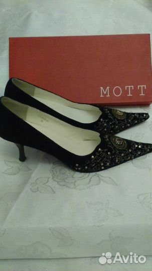 Туфельки на выход. mott