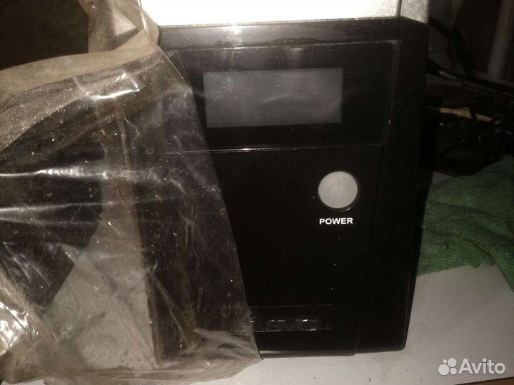 Ибп, бесперебойник SVC