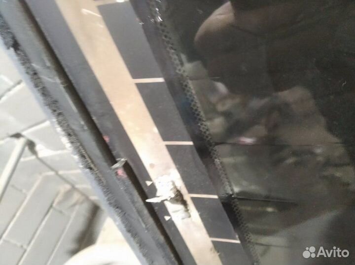 Стекло заднее Nissan Almera седан 1.6 2015