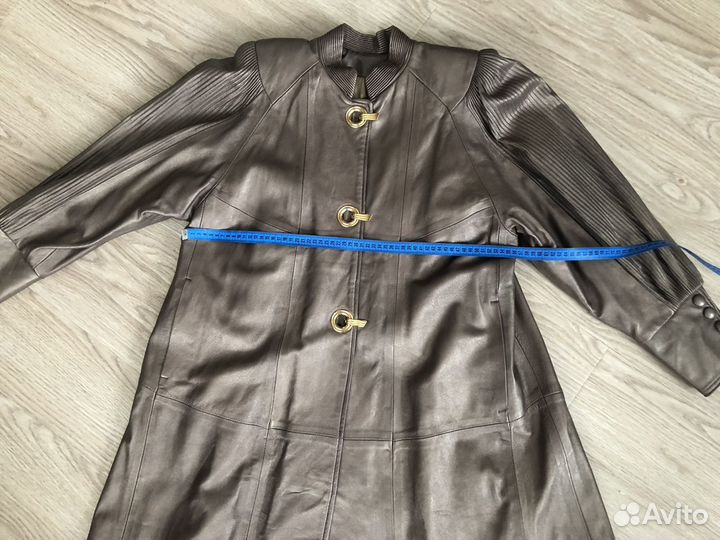 Кожаное пальто 48 размер