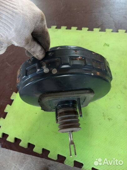 Вакуумный усилитель тормозов 