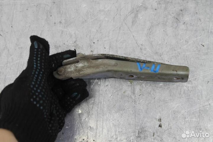 Петля капота левая Peugeot-Citroen 206