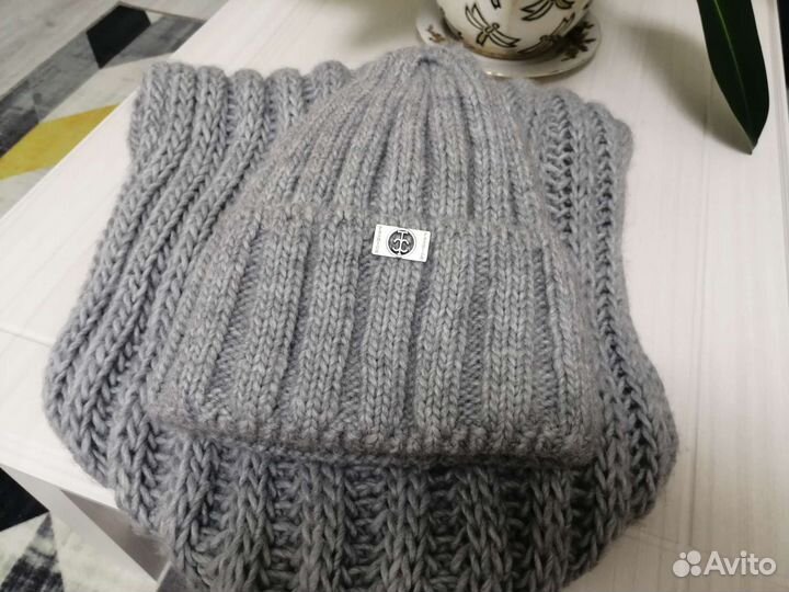 Шапка и снуд женский