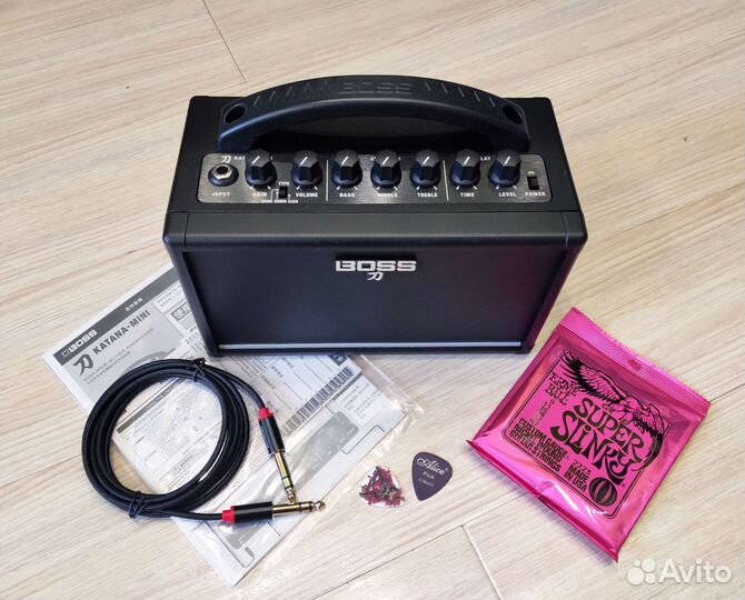 Новый Boss Katana (Комбоусилитель) +Струны, Кабель