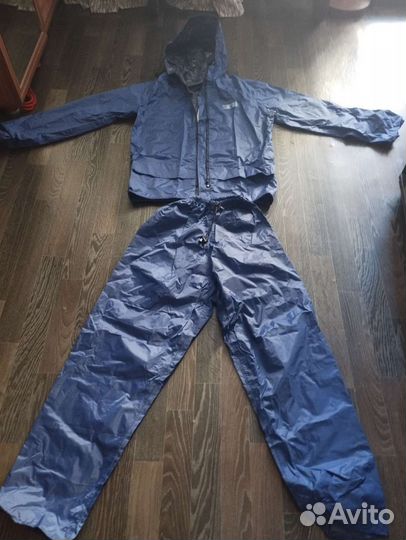 Костюмы защитные